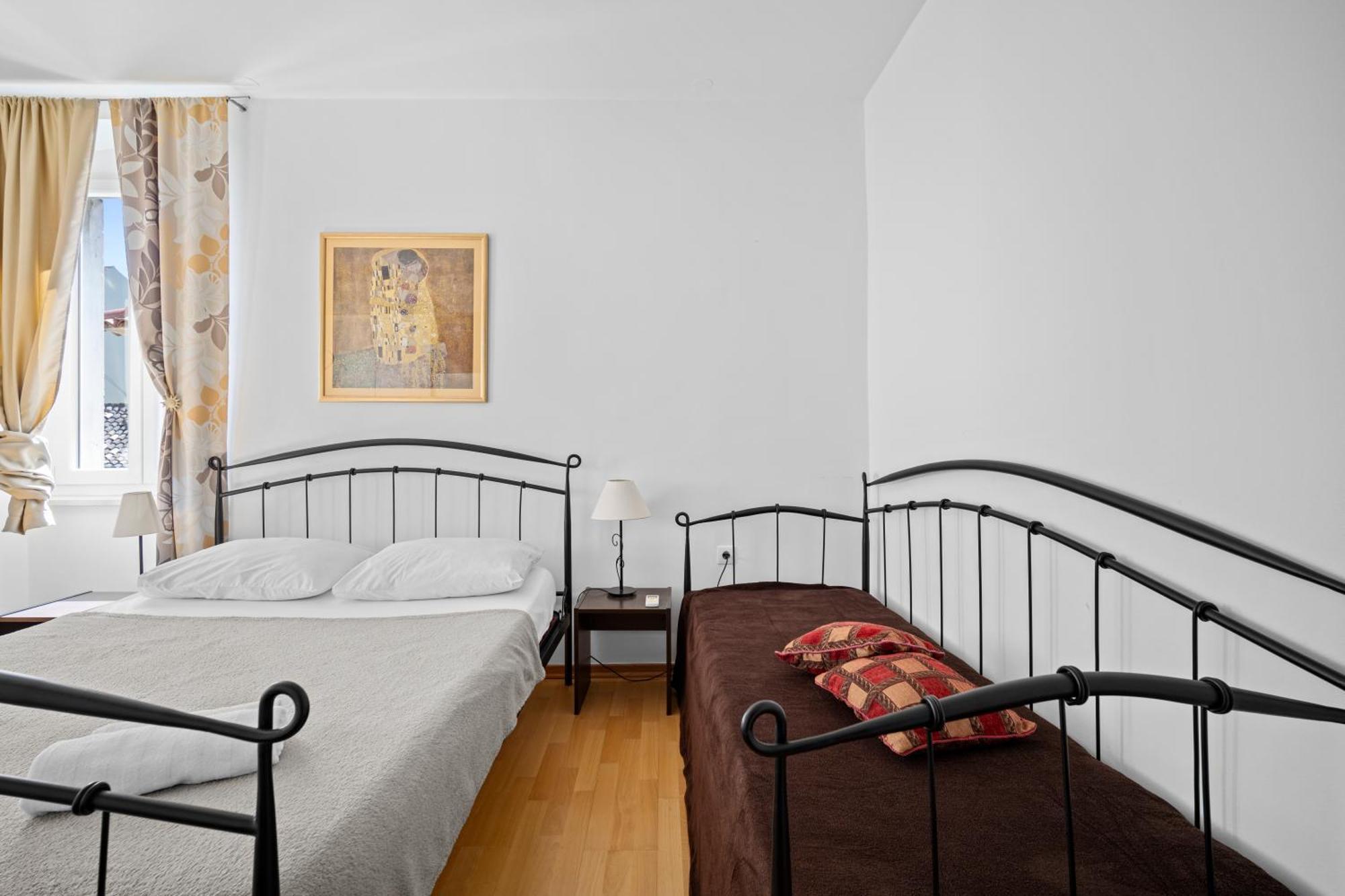 Apartment Bose Split Ngoại thất bức ảnh